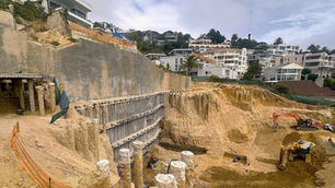 High-End Residential Development in Cape Town - Deep excavation